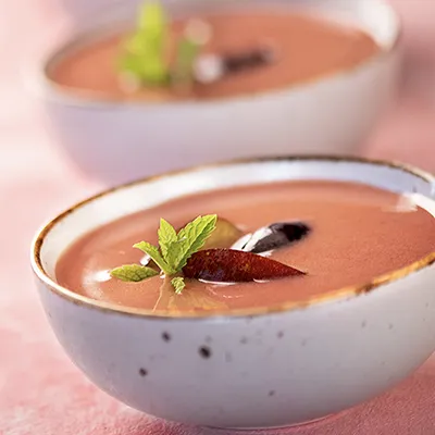 Fahéjas, krémes szilvaleves